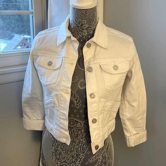 GAP Jackets & Blazers - Gap white denim jacket
